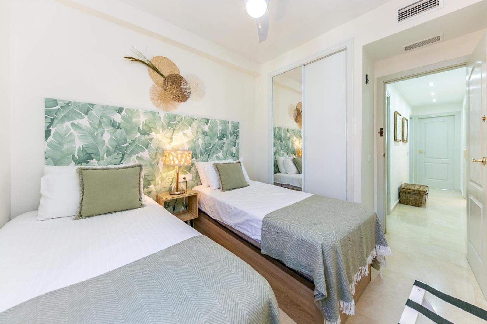Penthouse Beach Apartment Fuengirola Bagian luar foto